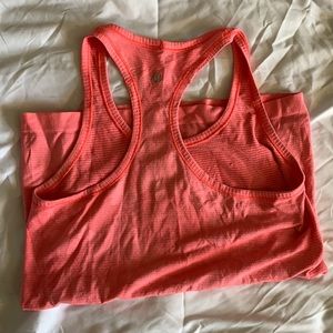 Lululemon Swiftly Tech Tank size 8